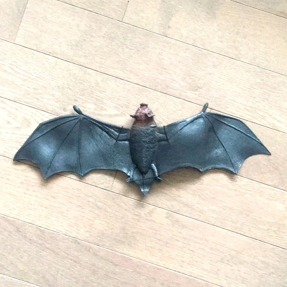 Bat Halloween 3D Decoration - Removable & Reusable - Picture 4 of 13